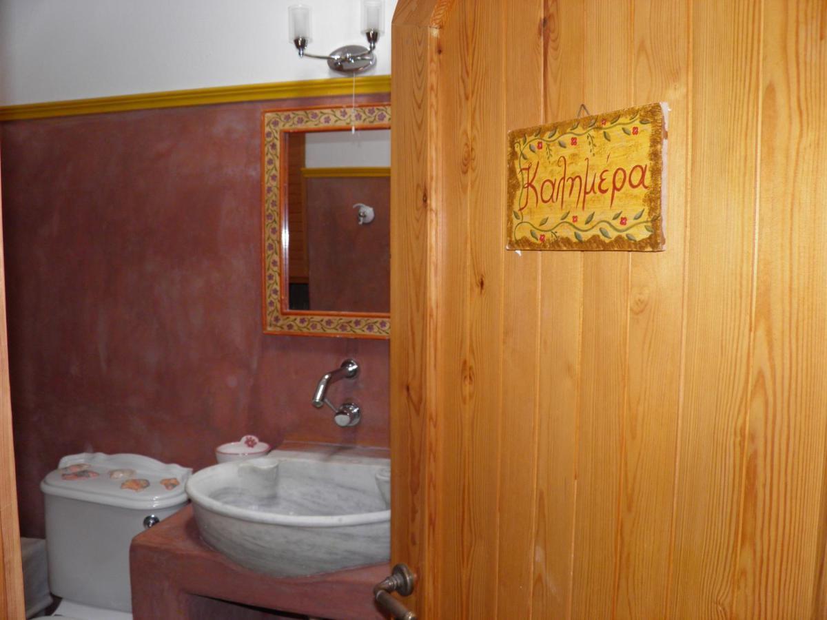Kytherian Traditional Home Frilingianika Exterior photo